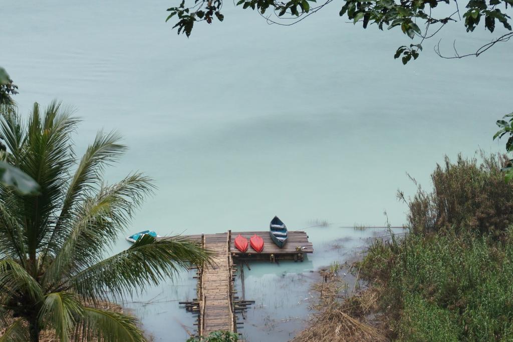 Green Lake Linow Tomohon Bagian luar foto